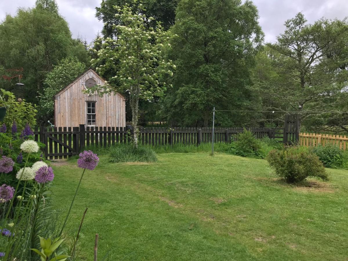 Rowan Cottage, Crannachcottages Гарв Екстериор снимка
