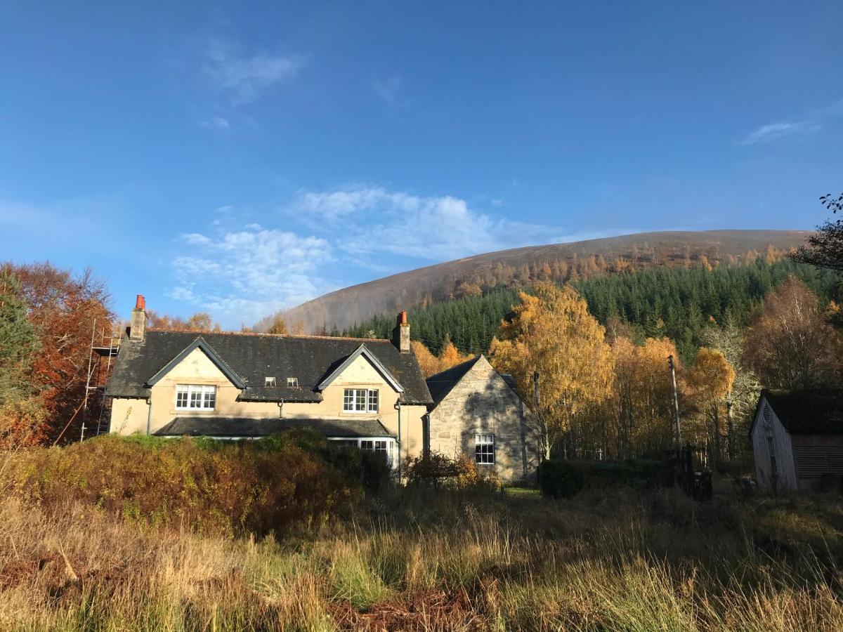 Rowan Cottage, Crannachcottages Гарв Екстериор снимка